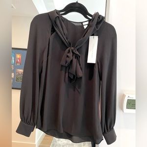 VERONICA BEARD BLACK BLOUSE. NEVER WORN. TAG ON. SIZE 0